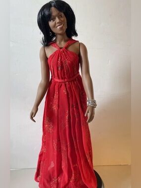 Danbury Mint Michelle Obama Inaugural Ball Gown Doll (Never taken out of box)